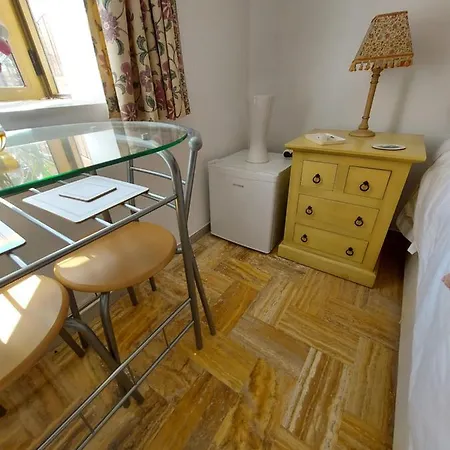 Mi Casa Oda ve Kahvaltı *
